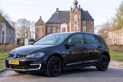 Volkswagen Golf 1.4 TSI GTE Leer