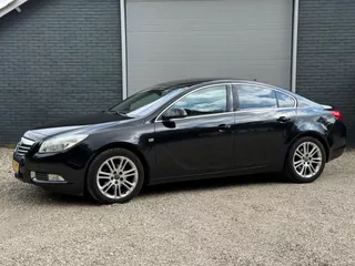 Opel Insignia 1.8 Edition